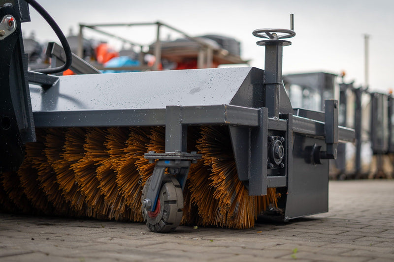 Hydraulic Sweeper 200