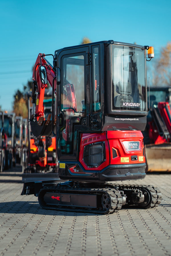 YAMA S15 K (Kubota) with cabin